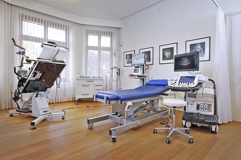 Ultraschallraum Kardiologie Pneumologie Basel